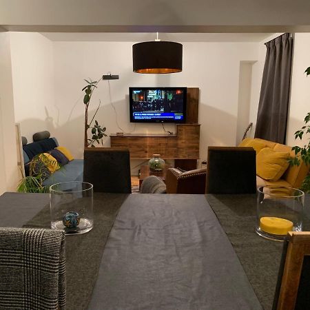 Agreable Logement A Vierzon Centre Eksteriør bilde